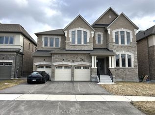 72 Silk Twist Dr, East Gwillimbury, ON L9N0W4