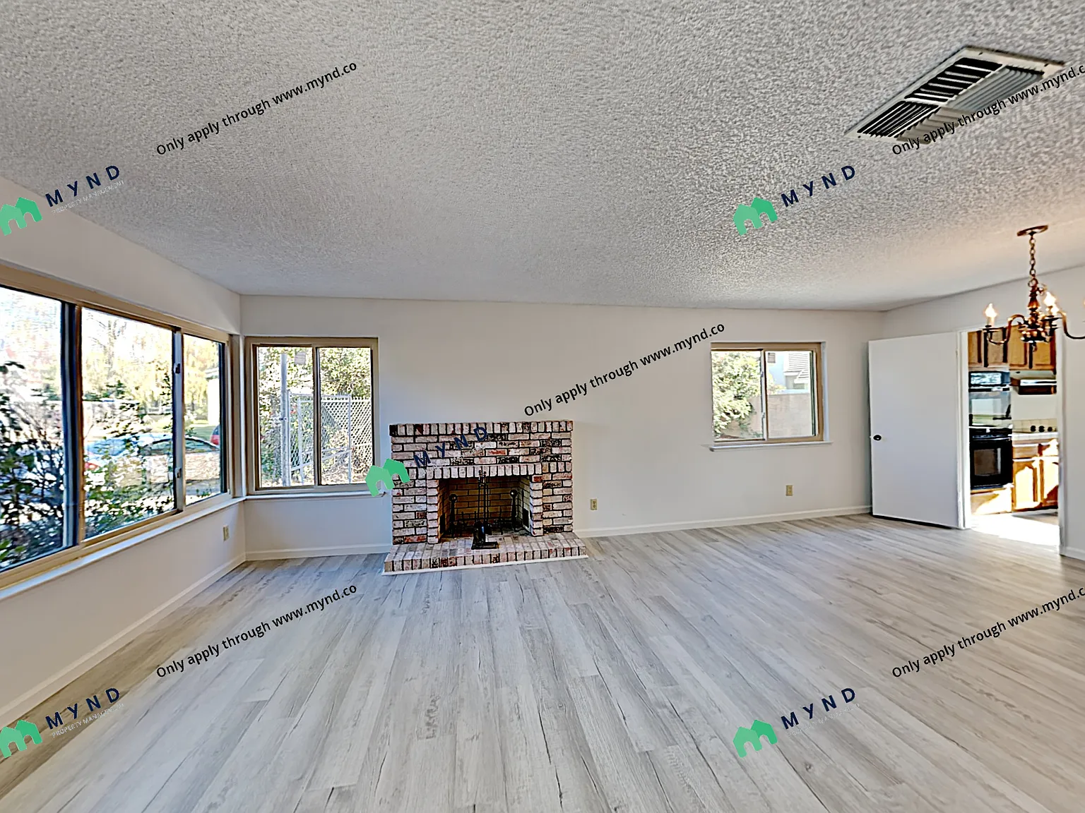 8934 Mountain Home Ct photo 1