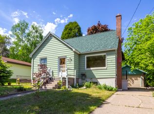 418 Blemhuber Ave, Marquette, MI 49855