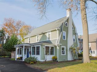 29 Bishop Rd, West Hartford, CT 06119