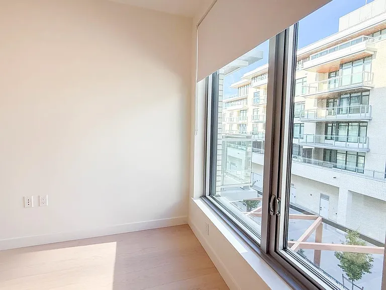 777 Harbourside Dr #406 — Photo 27