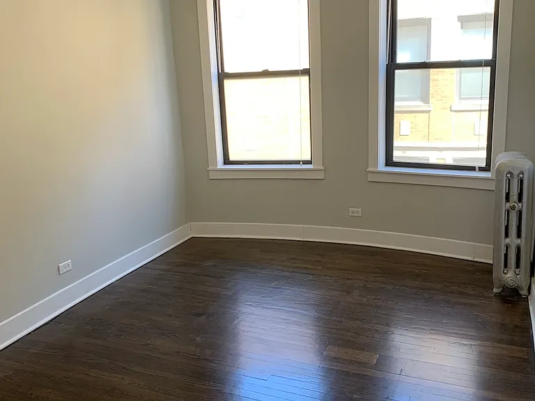 5527-5537 S Everett Ave — Photo 59