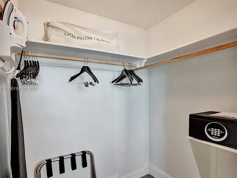4401 Collins Ave #1503 — Photo 39