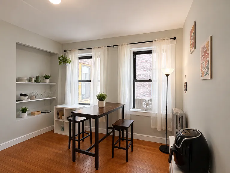 32 Reedsdale St #3 — Photo 3