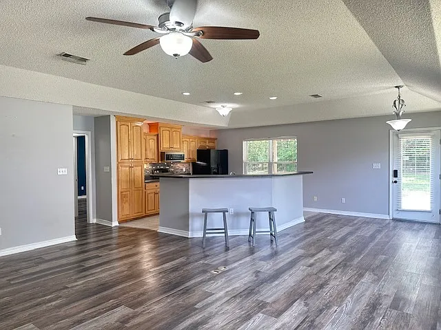 543 Ard Dr — Photo 1