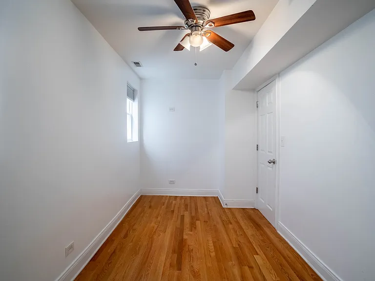 2512 N Marshfield Ave #1 — Photo 11