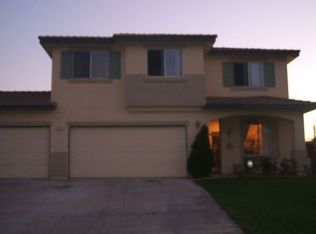 2025 N Dawnview Dr, Rialto, CA 92377