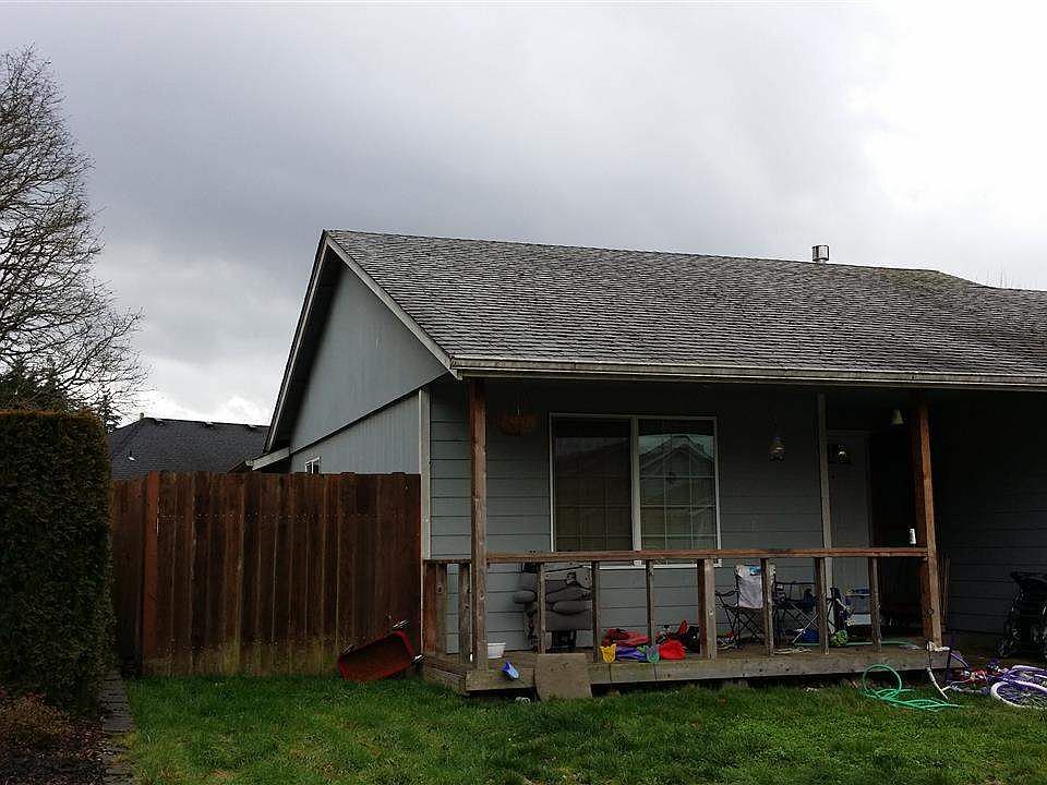 2nd image of 5383 Holly Loop SE