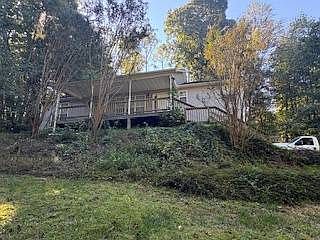 1st image of 25 Bluff Cove Rd