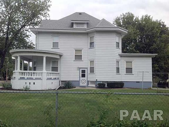 4th image of 700 E Maywood Ave