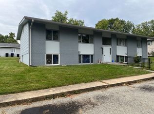 4743 SW 30th St APT 2, Topeka, KS 66614
