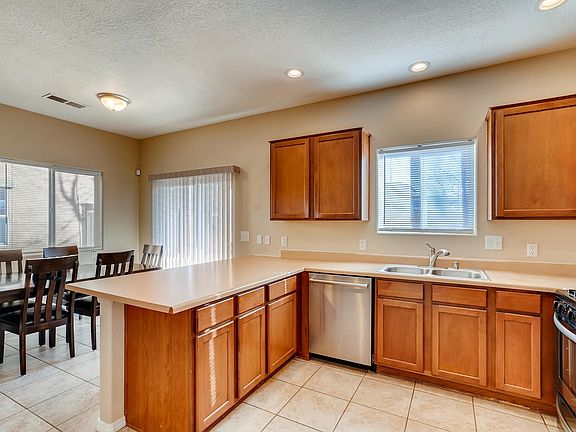 3rd image of 26 Sunset Canyon Ln