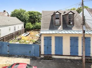 1924 Dauphine St, New Orleans, LA 70116