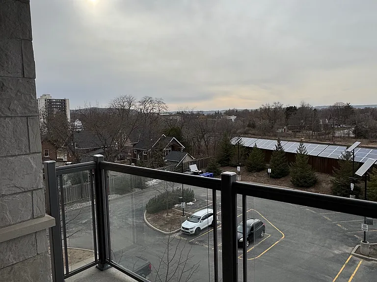 383 Main St E #422 — Photo 7