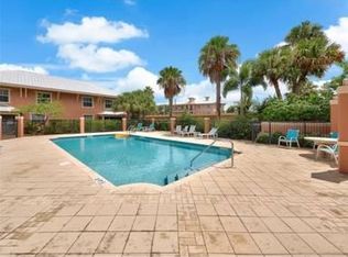 3655 NE Pineapple Ave, Jensen Beach, FL 34957