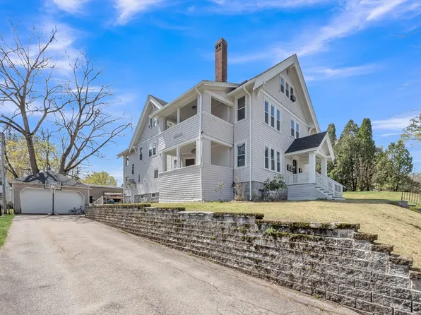 15 Clearview Ave, Worcester, MA 01605