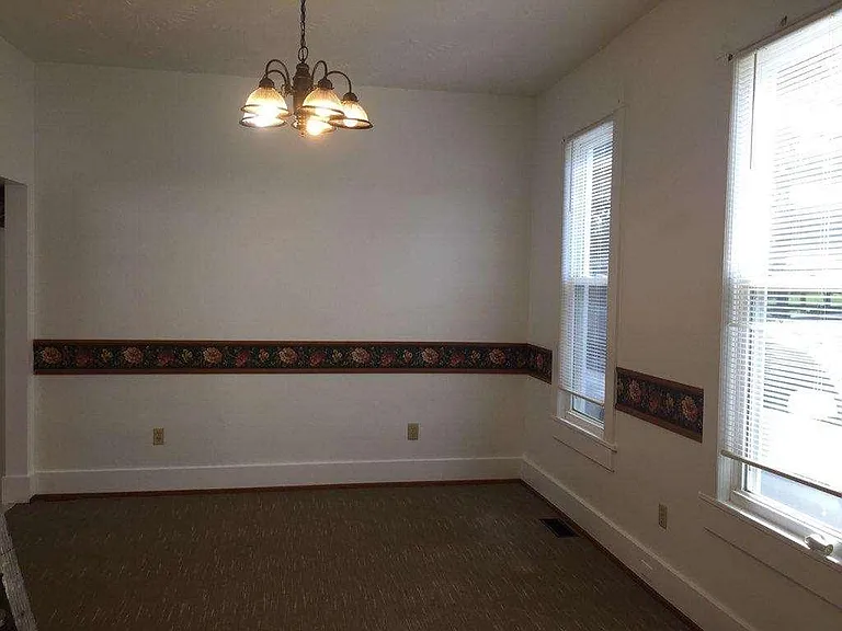 Dining Room 12 x 13