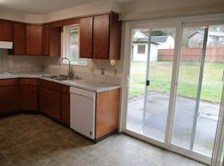 621 Midway Dr NE, Lacey, WA 98516