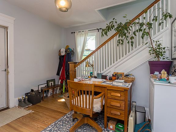5th image of 473 W Water St