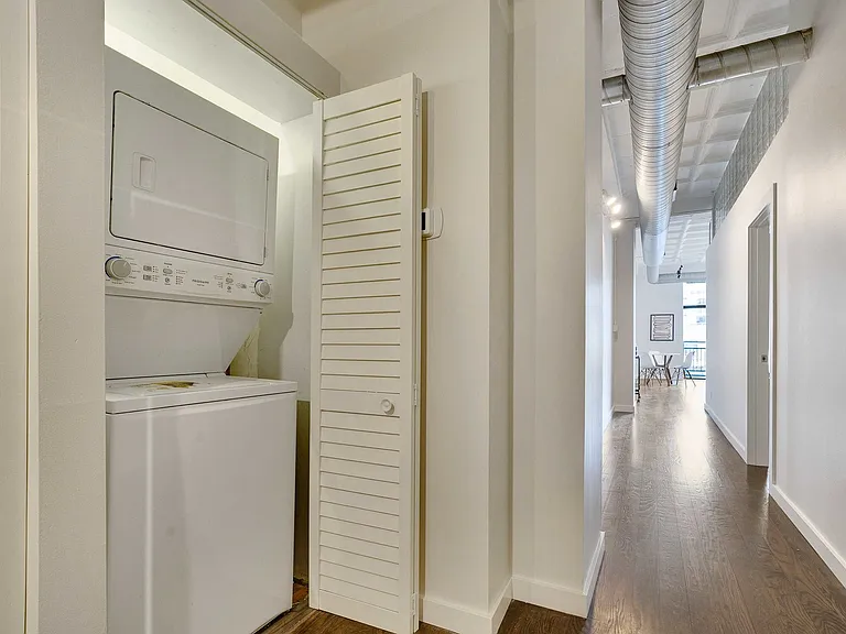 1307 S Wabash Ave #504 — Photo 18