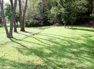 333 Shenango Rd, Beaver Falls, PA 15010