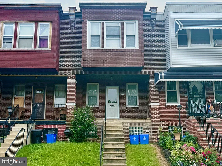 3208 W Willard St — Photo 2