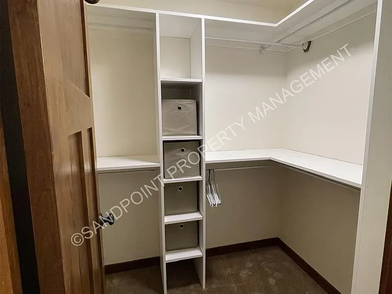 326 Maddie Ln — Photo 13