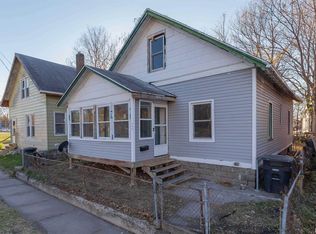 734 13th St, Rock Island, IL