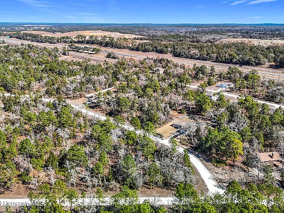 4th image of 16070 Sheldrake Loop
