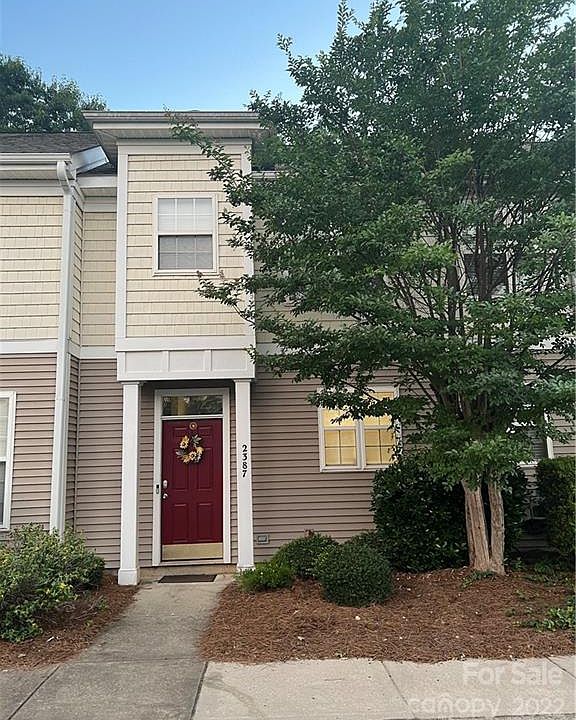 2nd image of 2387 Loch Stone Dr Unit C
