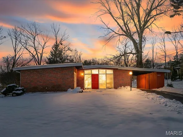 2402 Saint Giles Rd, Saint Louis, MO 63122