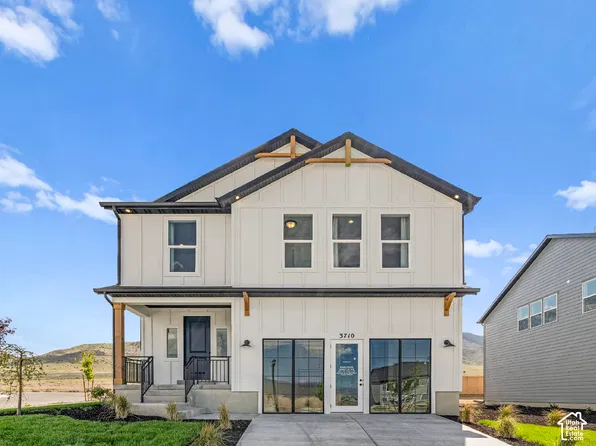 3710 N Eagle Meadow Dr, Eagle Mountain, UT 84005
