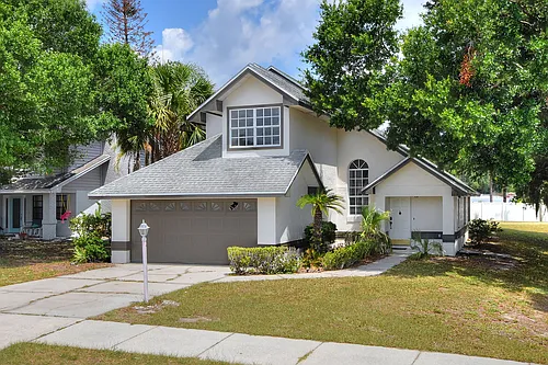 802 Arietta Cir N Photo 1