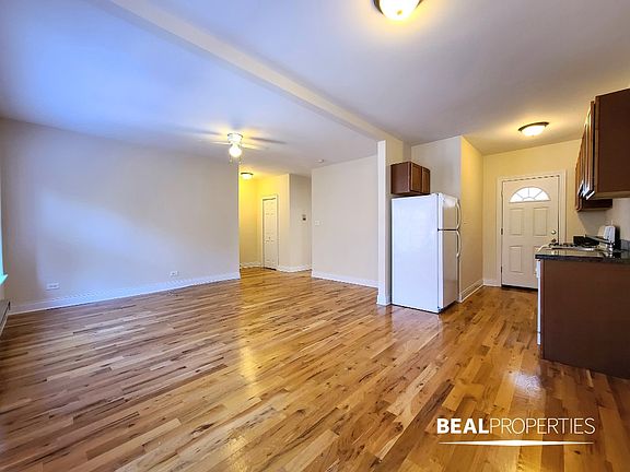 4th image of 624 W Cornelia Ave #C624-s2