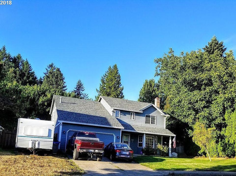 1st image of 7704 NE 57th Cir