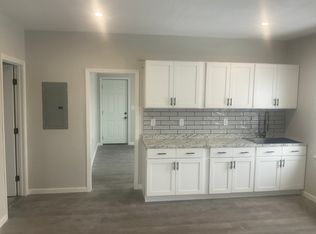 10 Division St FLOOR 2, Manville, RI 02838