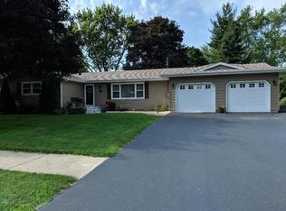 123 W Pleasant Ave, Sandwich, IL 60548