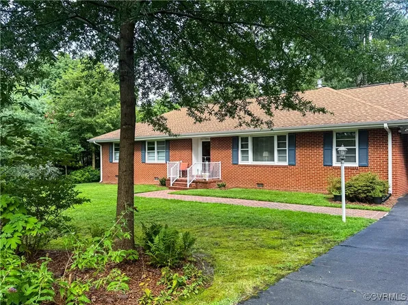 9072 Craney Island Rd, Mechanicsville, VA 23116