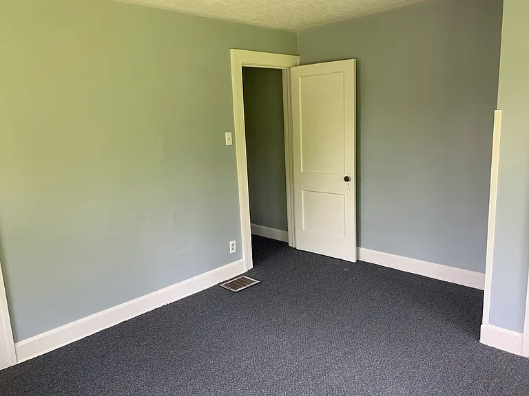 181-183 Western Ave — Photo 6