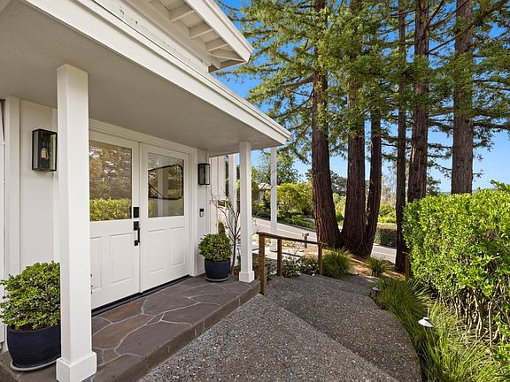 3rd image of 34 Southridge Drive