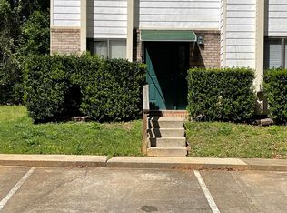 220 Candlebrook Dr, Enterprise, AL 36330