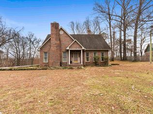 328 Bluff Dr NE, Hartselle, AL 35640