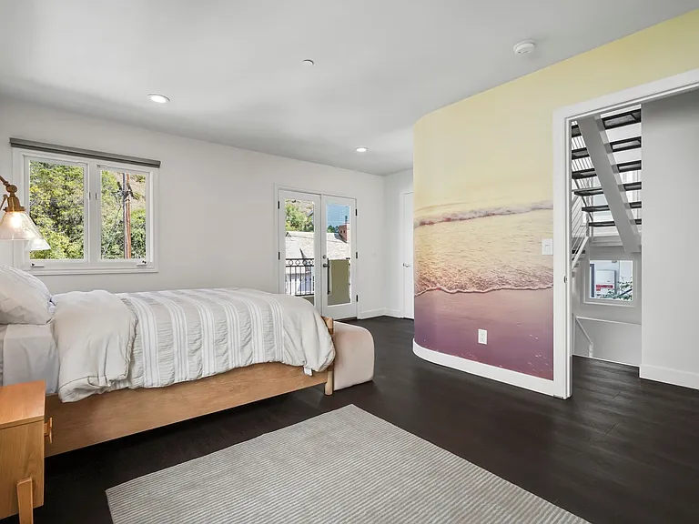9842 Portola Dr — Photo 27