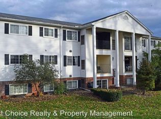 480 Baldwin Ave APT 19-1, Rochester, MI 48307