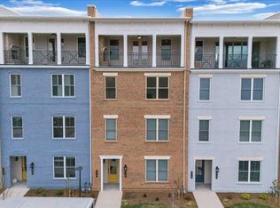 415 E Eheart St #143A, Blacksburg, VA 24060