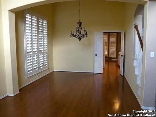 3rd image of 5102 Ascot Pl