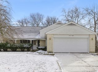1308 Stonegate Rd, Naperville, IL 60540