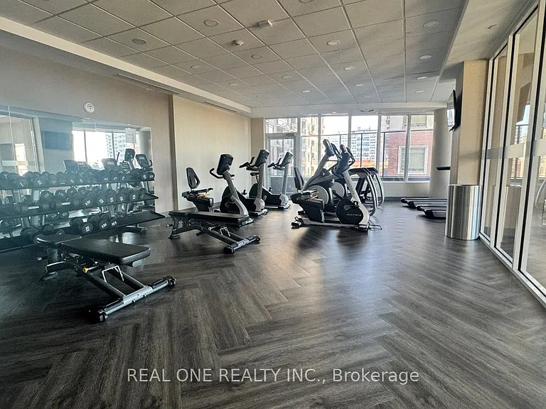 20 George St #2307 — Photo 24
