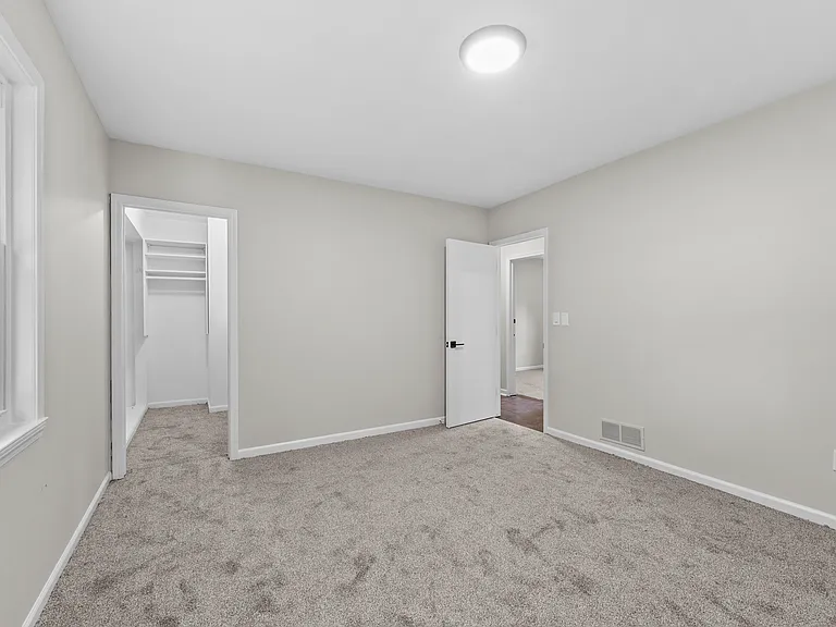 13404 Sequoia Ln N — Photo 19