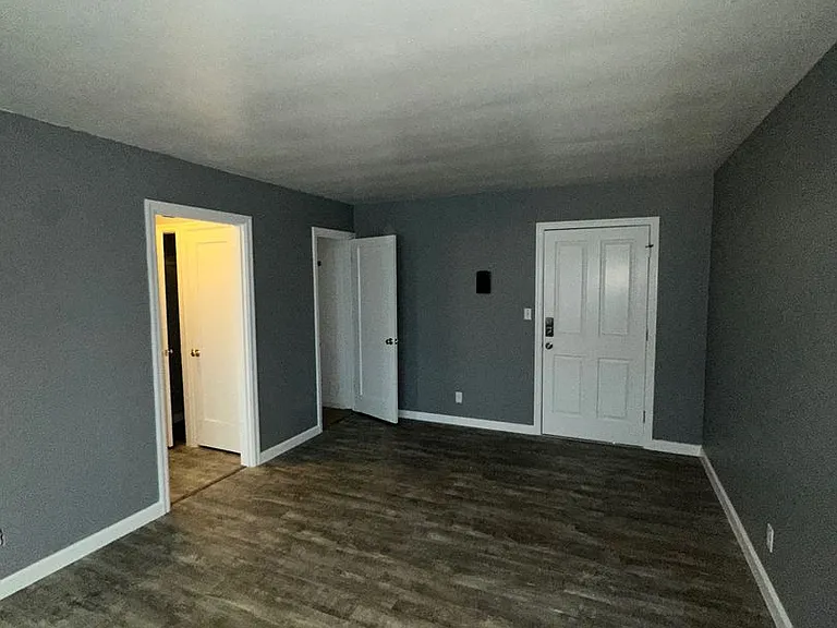 Taylor Place — Photo 15
